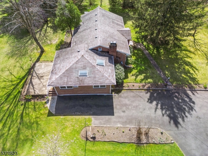 GREEN VILLAGE - Residential