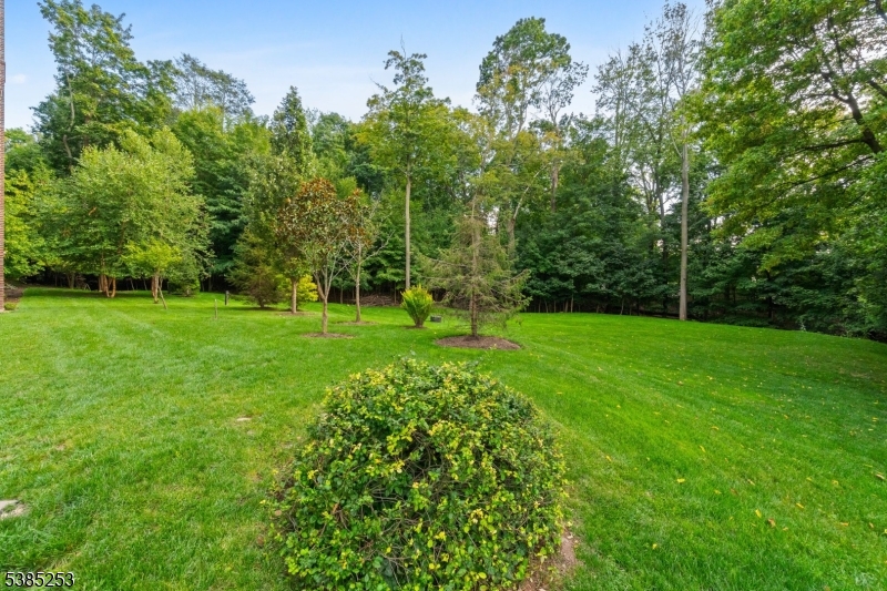 Dwight Manor - Residential