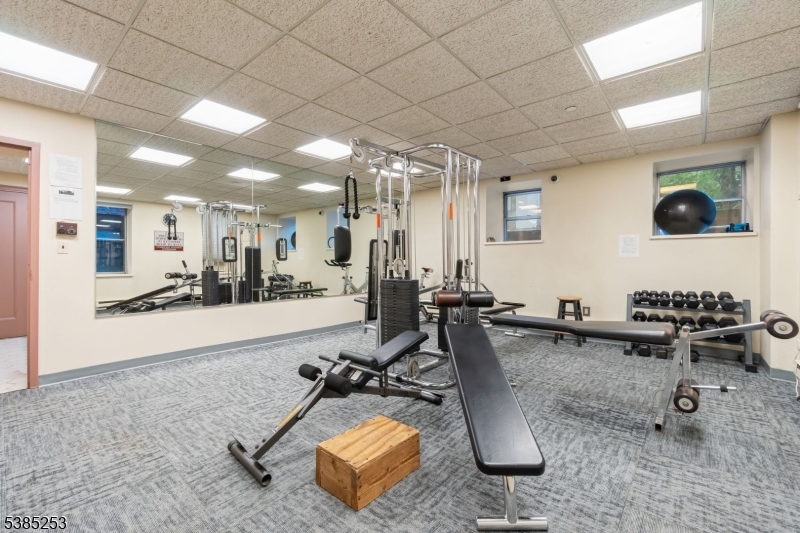 Dwight Manor - Residential