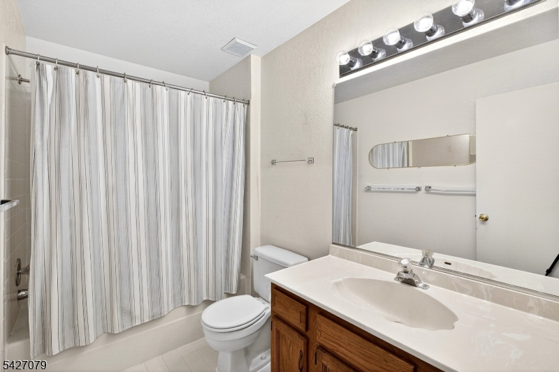 Wynnewood - Residential