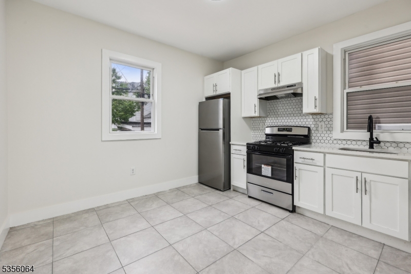 148 N 15Th St