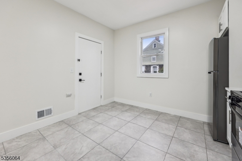 148 N 15Th St