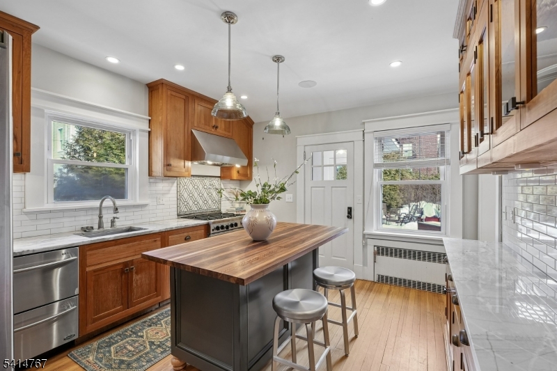 Upper Montclair - Residential