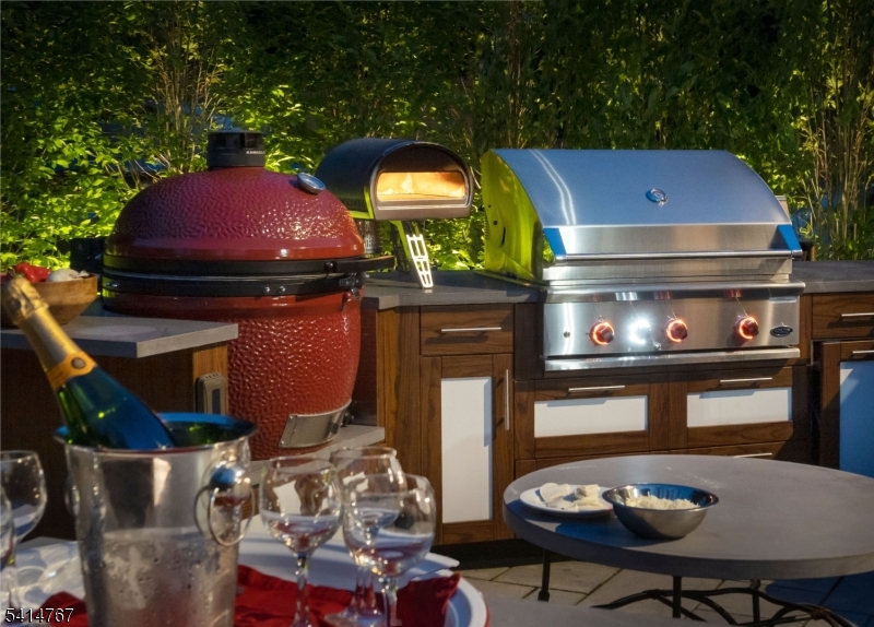 Upper Montclair - Residential