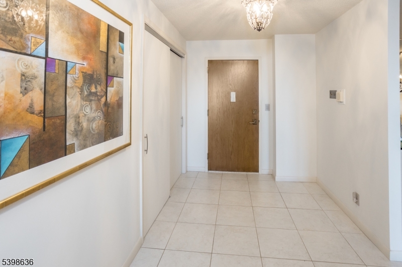 Claridge 2 - Residential