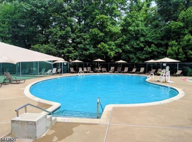 Crystal Woods - Residential