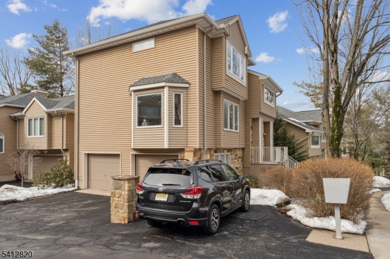 Crystal Woods - Residential