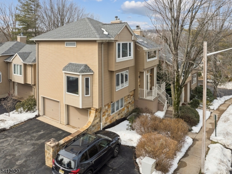 Crystal Woods - Residential