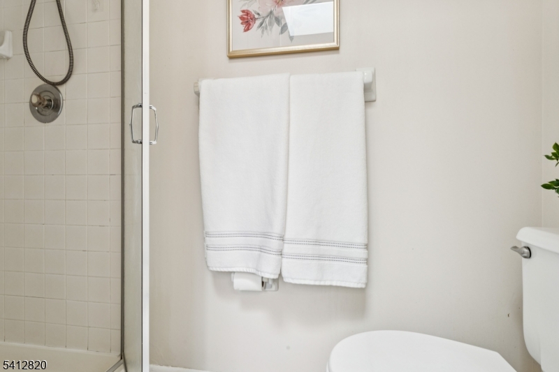 Crystal Woods - Residential