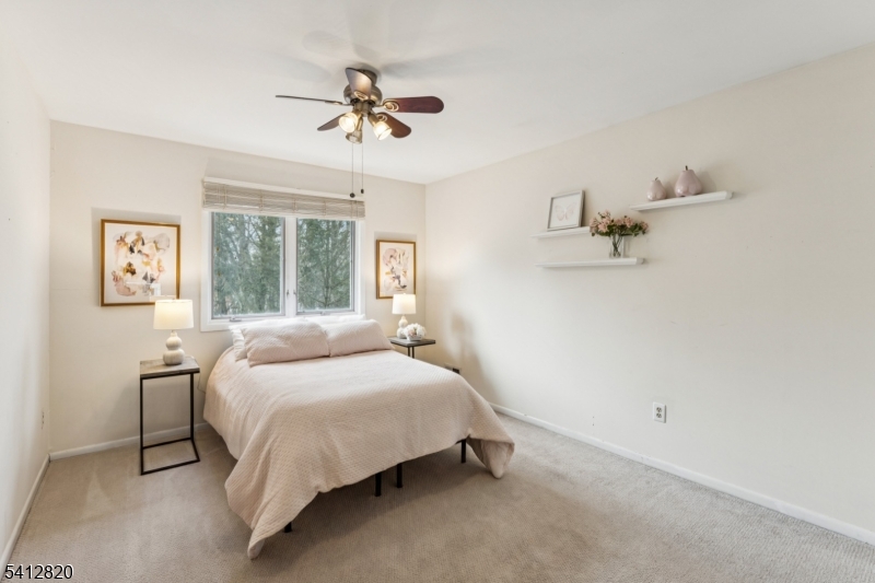 Crystal Woods - Residential