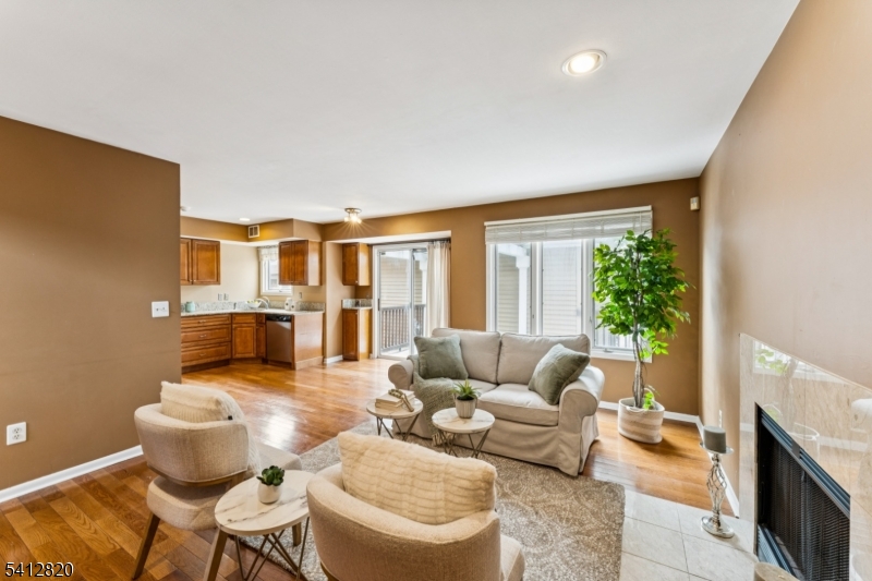 Crystal Woods - Residential