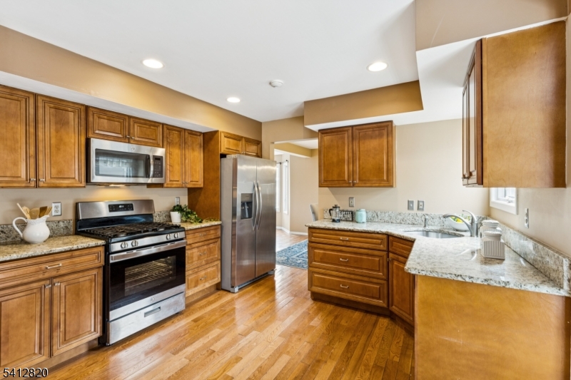 Crystal Woods - Residential