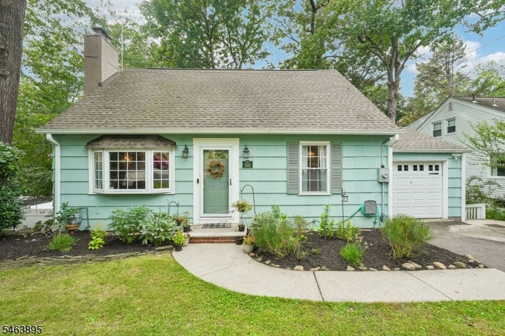 Photo 1 of 48 — 166 Beech Ter, Wayne Twp., NJ 07470