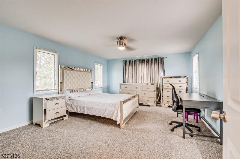 South Plainfield Boro, New Jersey 07080, United States, 3 Bedrooms Bedrooms, ,2 BathroomsBathrooms,Residential,Active,177376