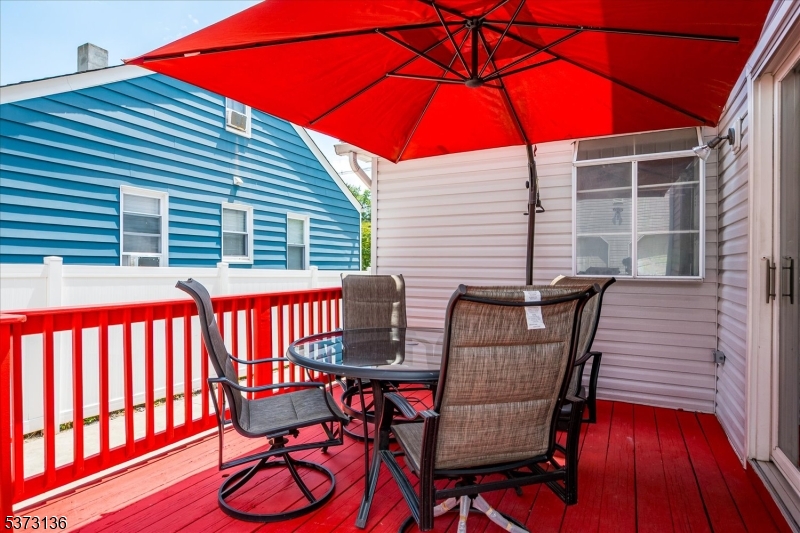 South Plainfield Boro, New Jersey 07080, United States, 3 Bedrooms Bedrooms, ,2 BathroomsBathrooms,Residential,Active,177376