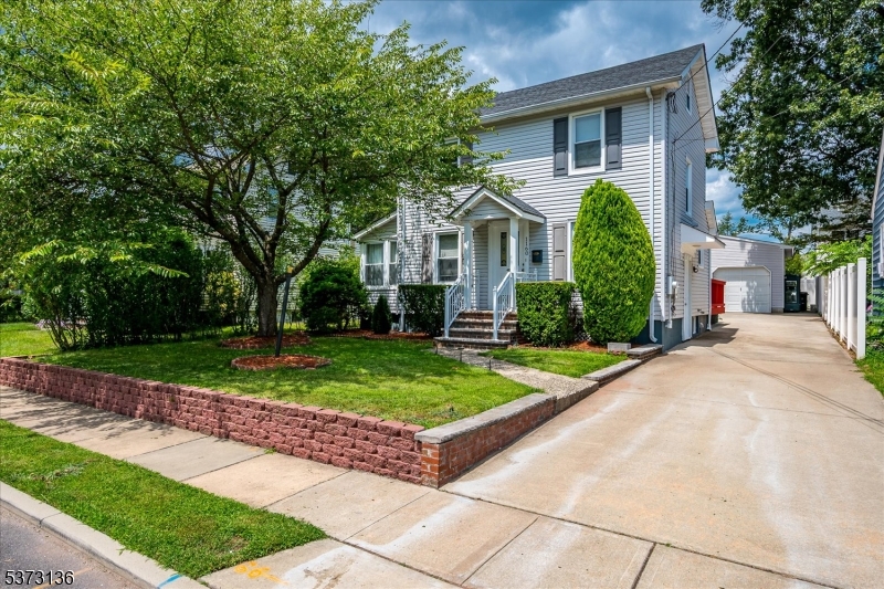 South Plainfield Boro, New Jersey 07080, United States, 3 Bedrooms Bedrooms, ,2 BathroomsBathrooms,Residential,Active,177376