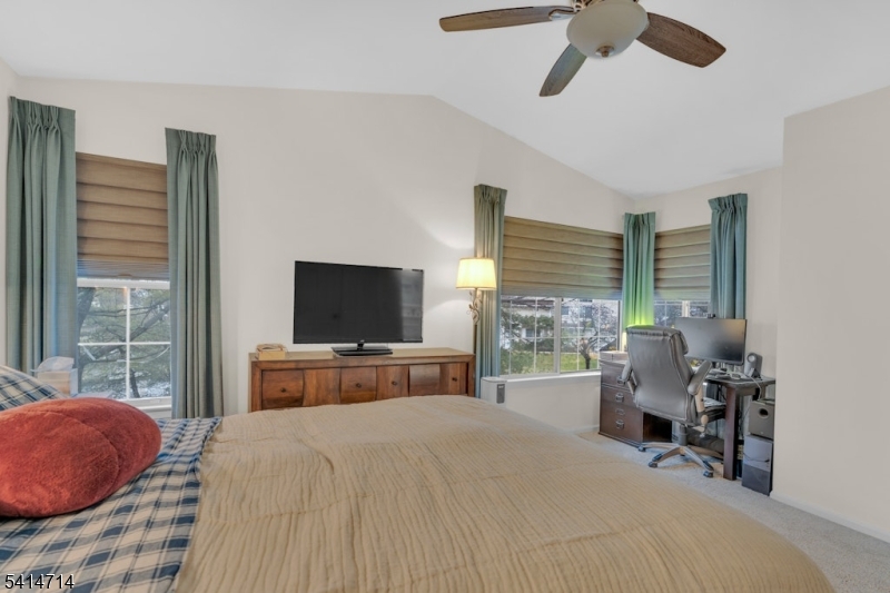 Crestmont Highlands - Residential