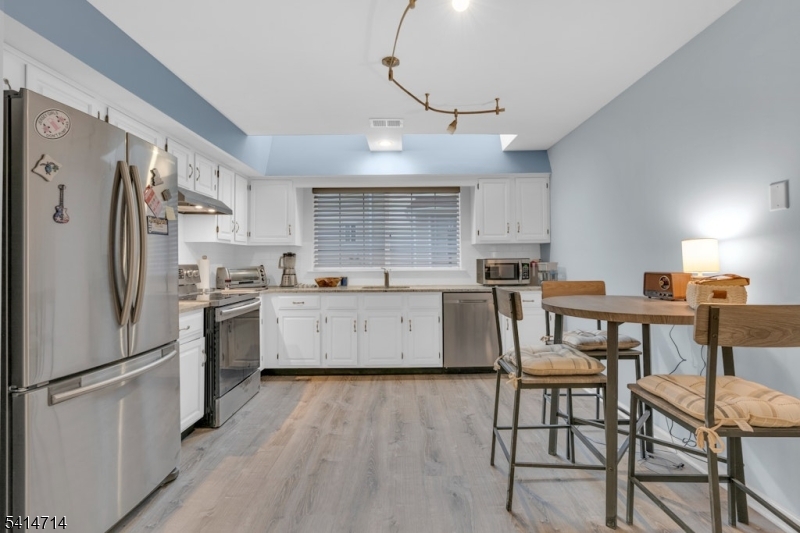 Crestmont Highlands - Residential