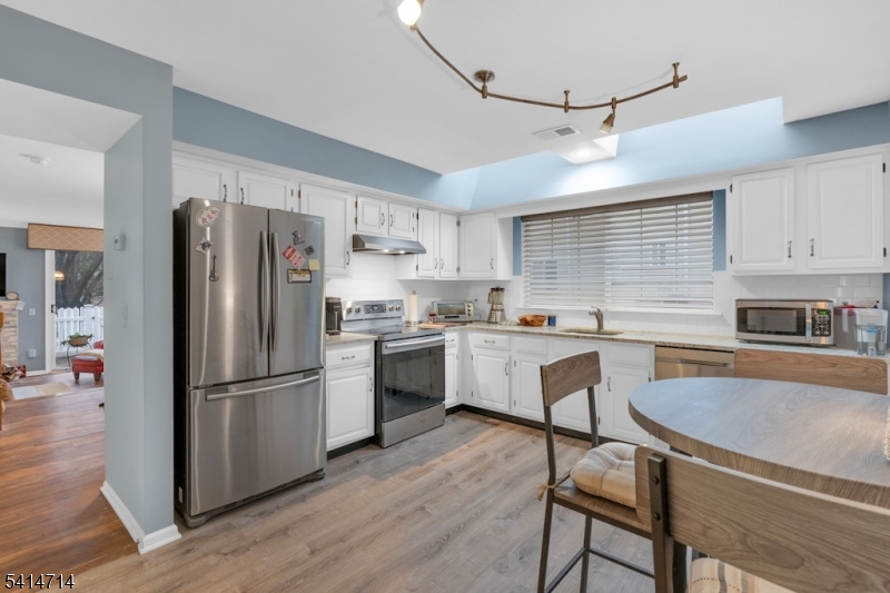 Crestmont Highlands - Residential