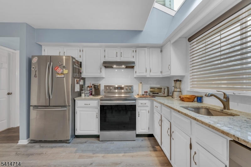 Crestmont Highlands - Residential