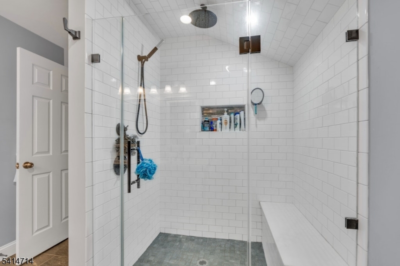 Crestmont Highlands - Residential