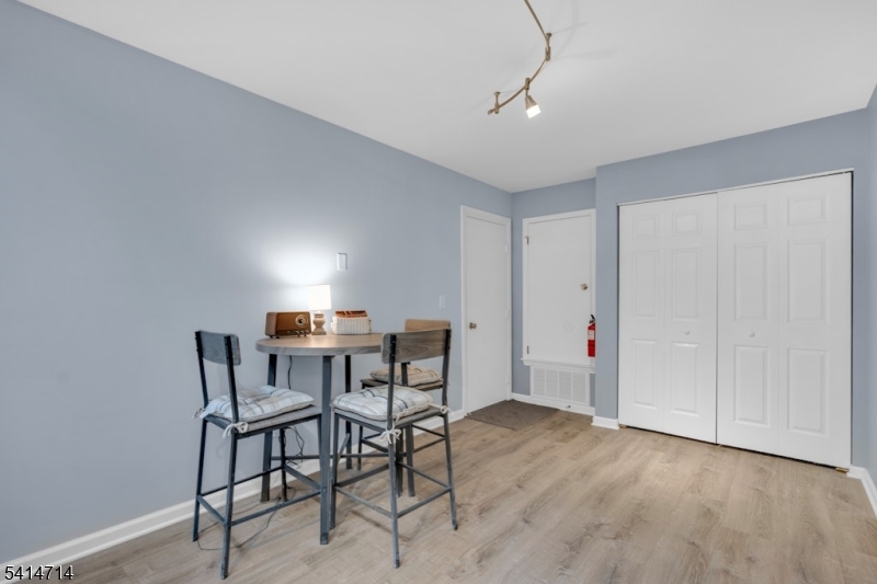 Crestmont Highlands - Residential