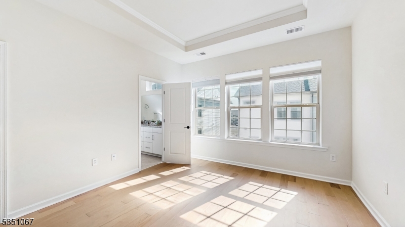 Livingston Square - Residential