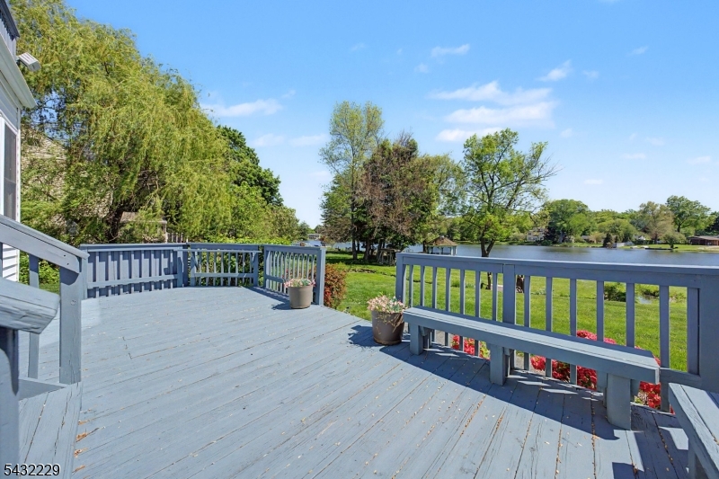 Lake Intervale - Residential