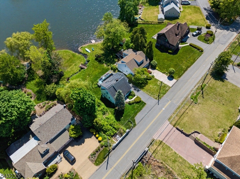 Lake Intervale - Residential