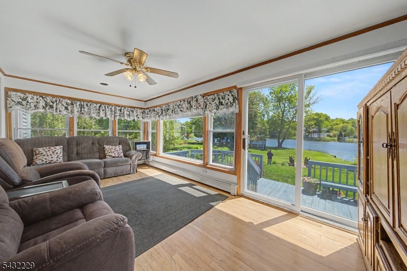 Lake Intervale - Residential