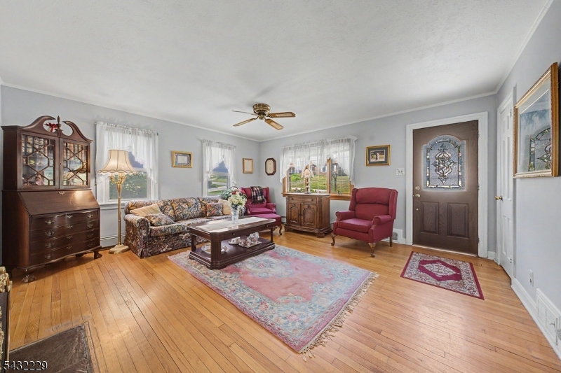 Lake Intervale - Residential
