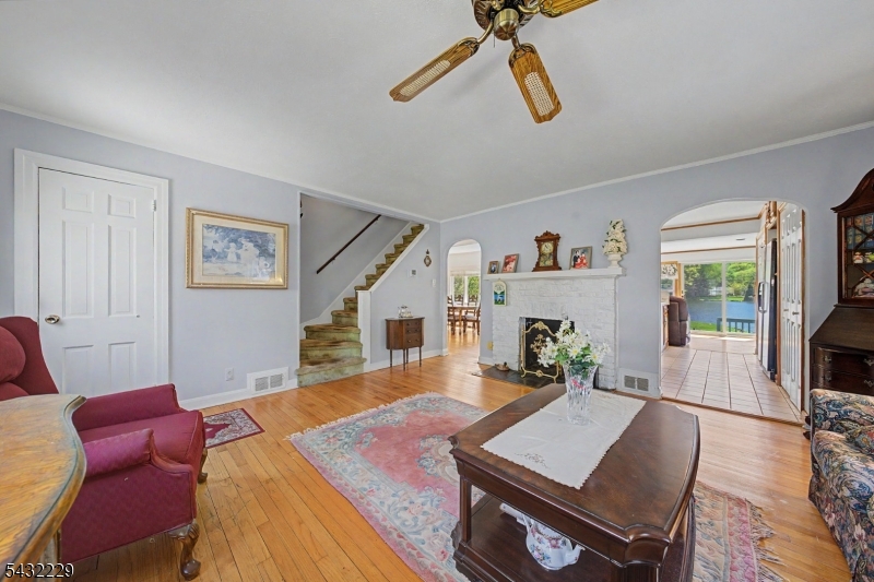 Lake Intervale - Residential