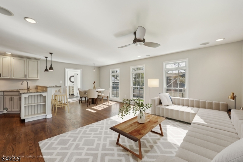 33 Sherwood Ave