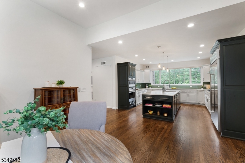 Bel Air - Residential