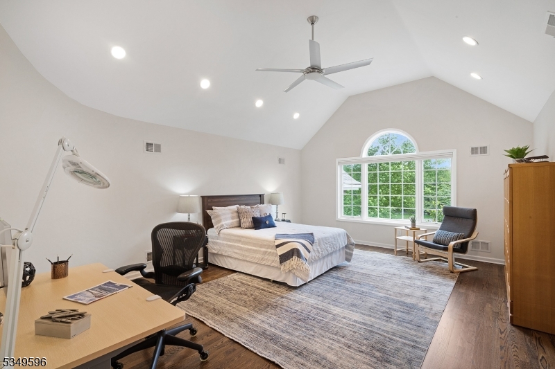 Bel Air - Residential