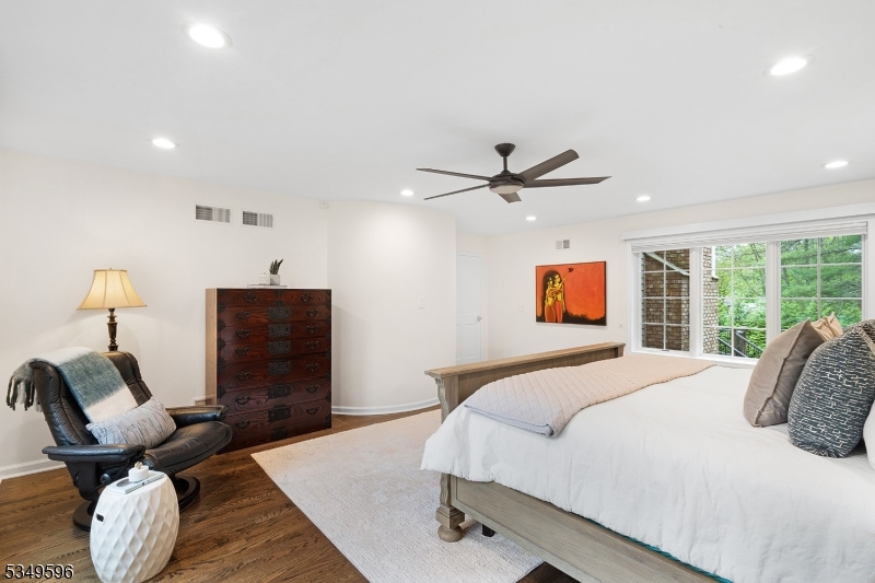 Bel Air - Residential