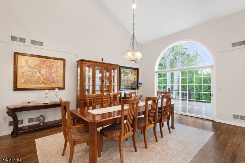 Bel Air - Residential