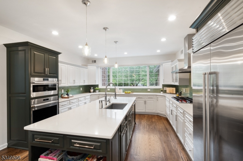 Bel Air - Residential