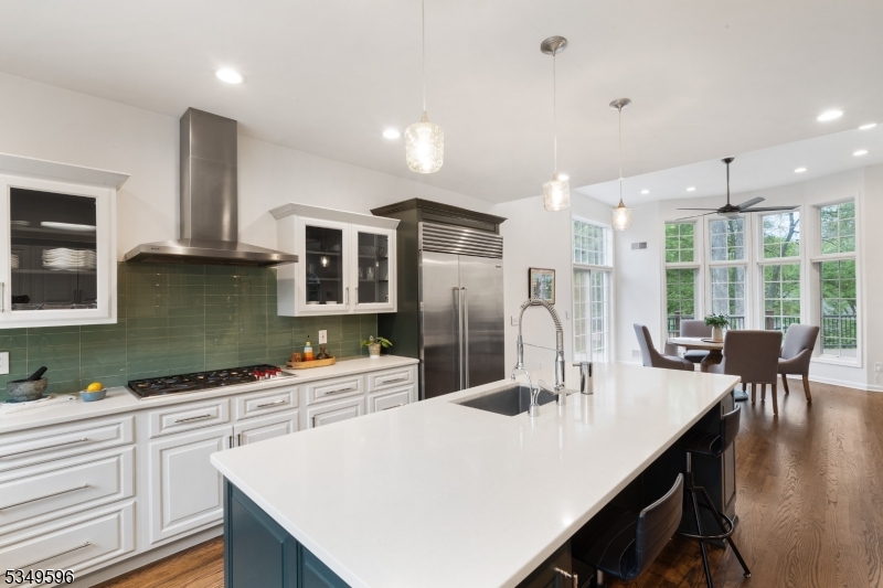 Bel Air - Residential