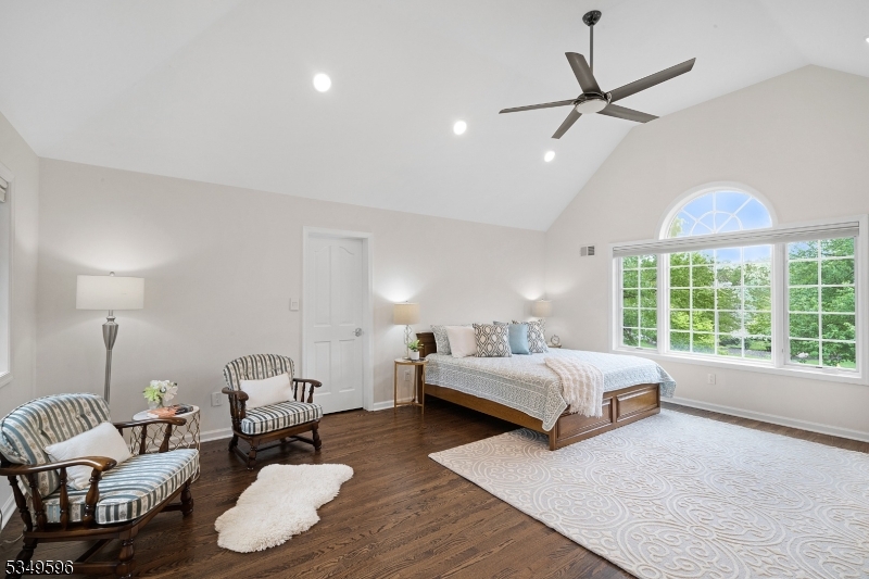 Bel Air - Residential