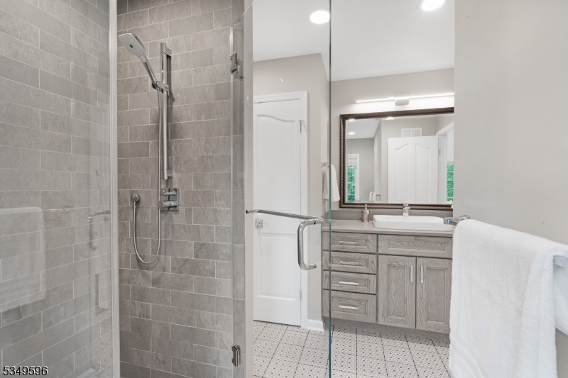 Bel Air - Residential