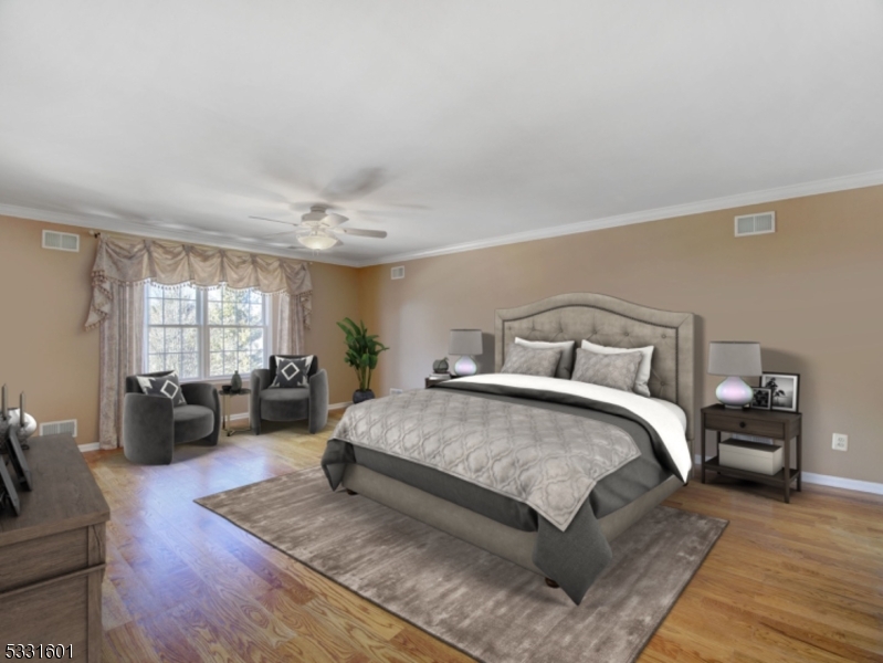 POETS PEAK - Residential