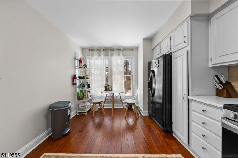 The Pointe At Stoneview - Residential