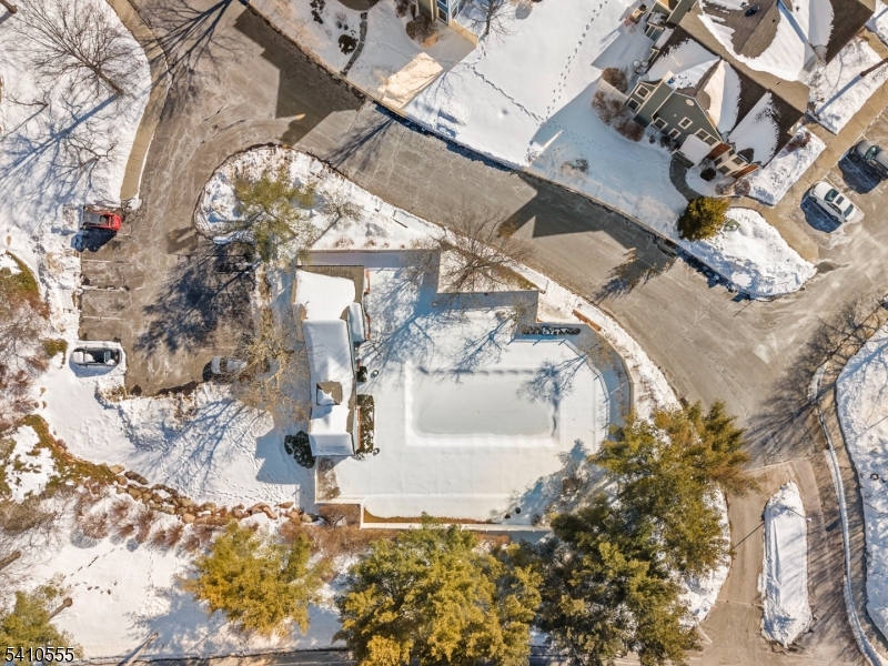 The Pointe At Stoneview - Residential