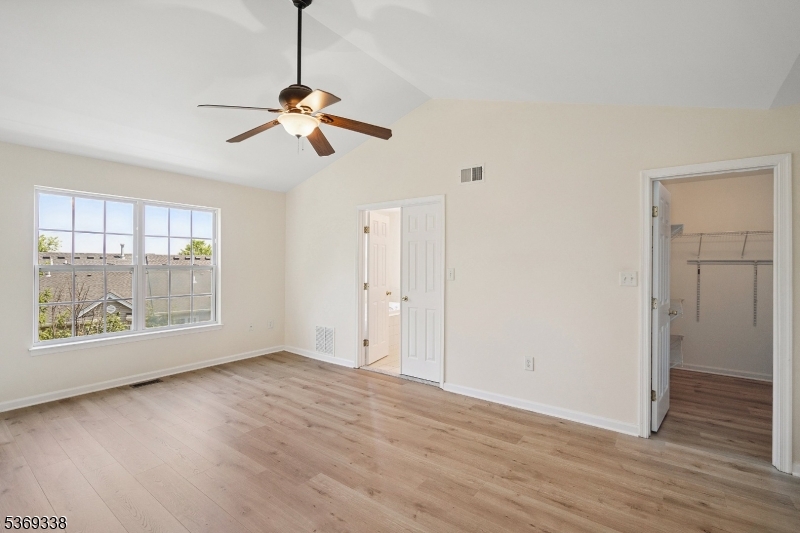 Montgomery Hills - Residential