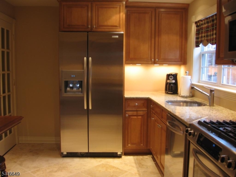 Raine Court - Residential Lease