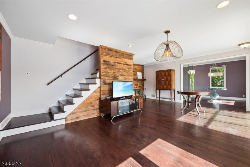 Rainbow Lakes - Residential