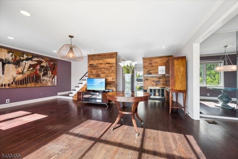 Rainbow Lakes - Residential