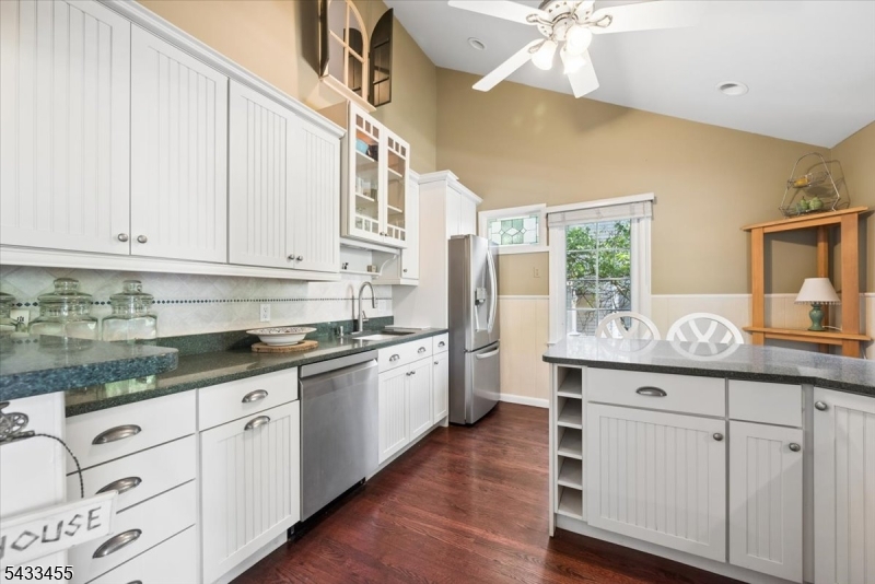 Rainbow Lakes - Residential