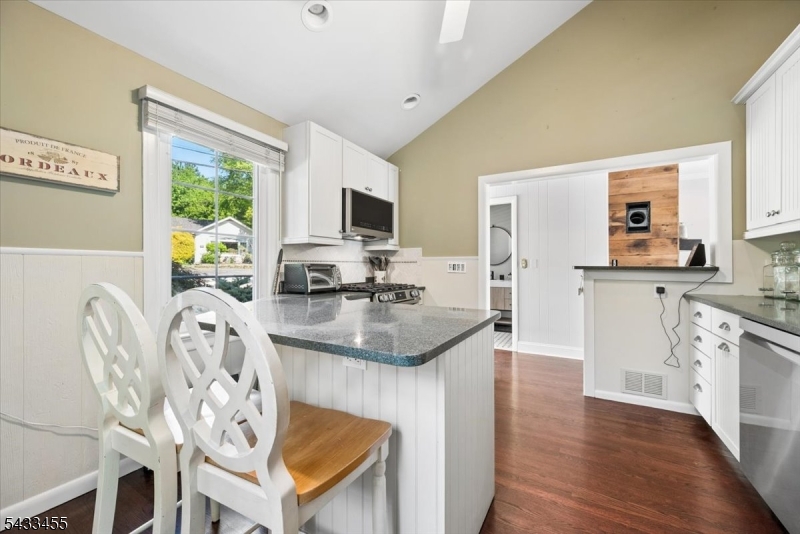 Rainbow Lakes - Residential